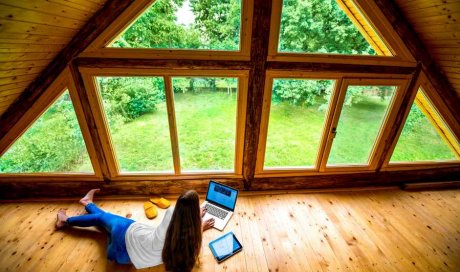 Entreprise pour le remplacement de fenêtres en bois d’une maison 